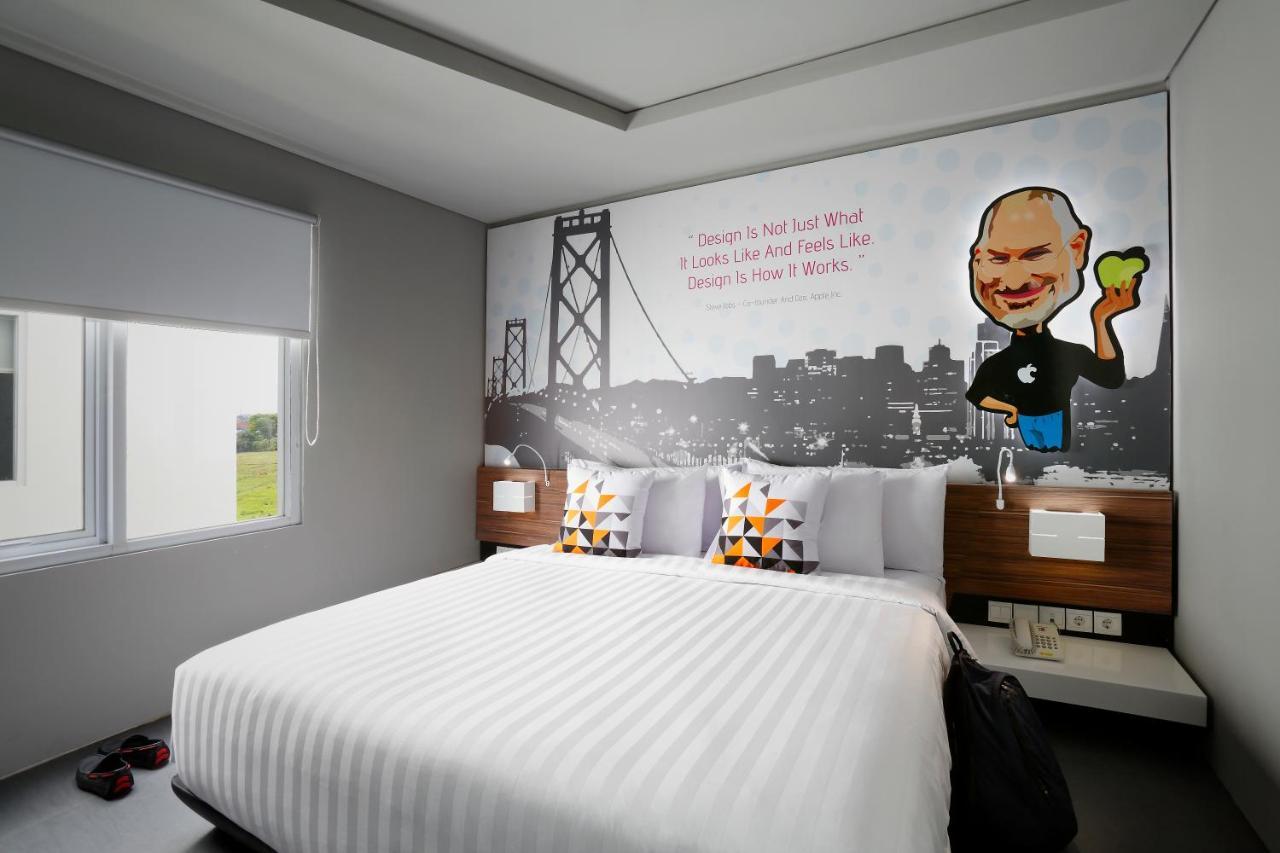 Berry Biz Hotel Sunset Road Seminyak Exterior foto